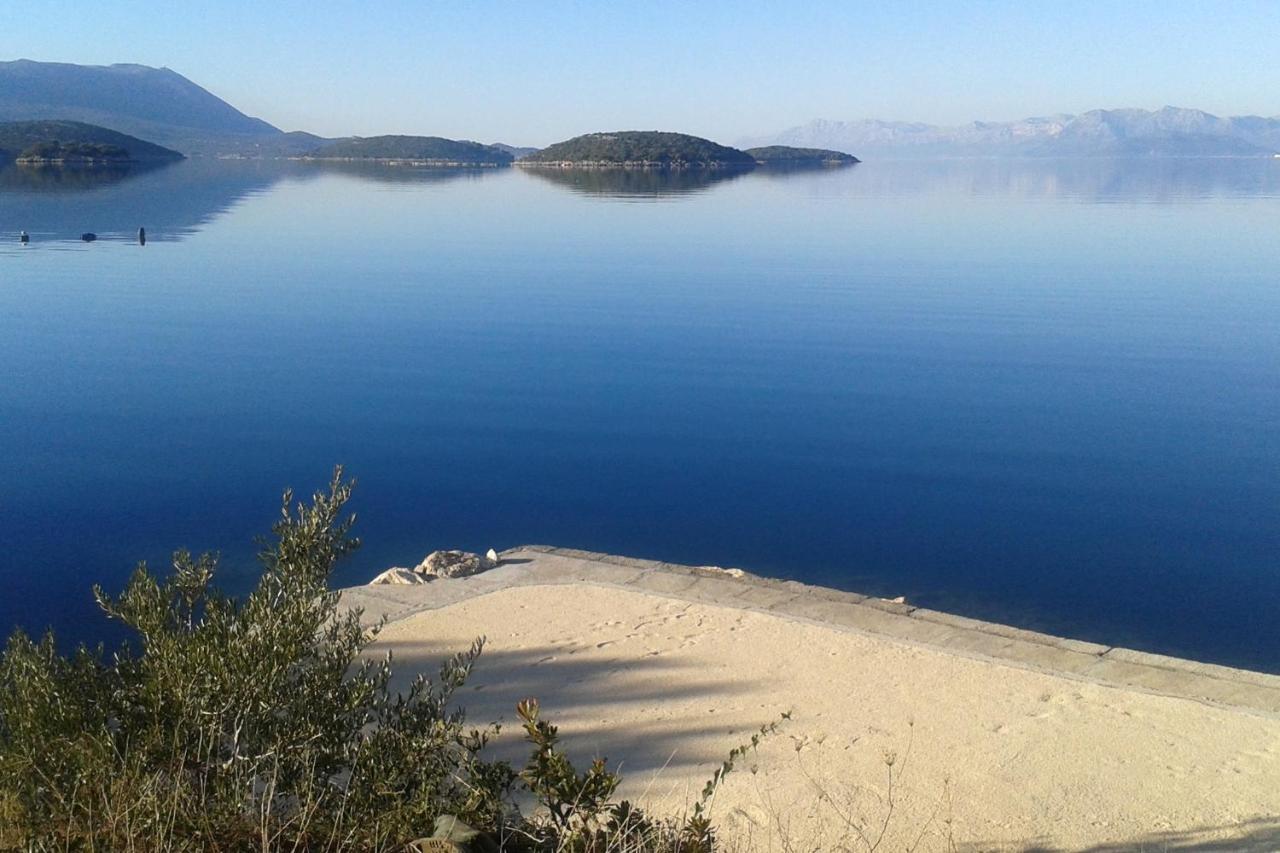 Apartments By The Sea Cove Pjestata, Peljesac - 14440 Ston Exterior foto
